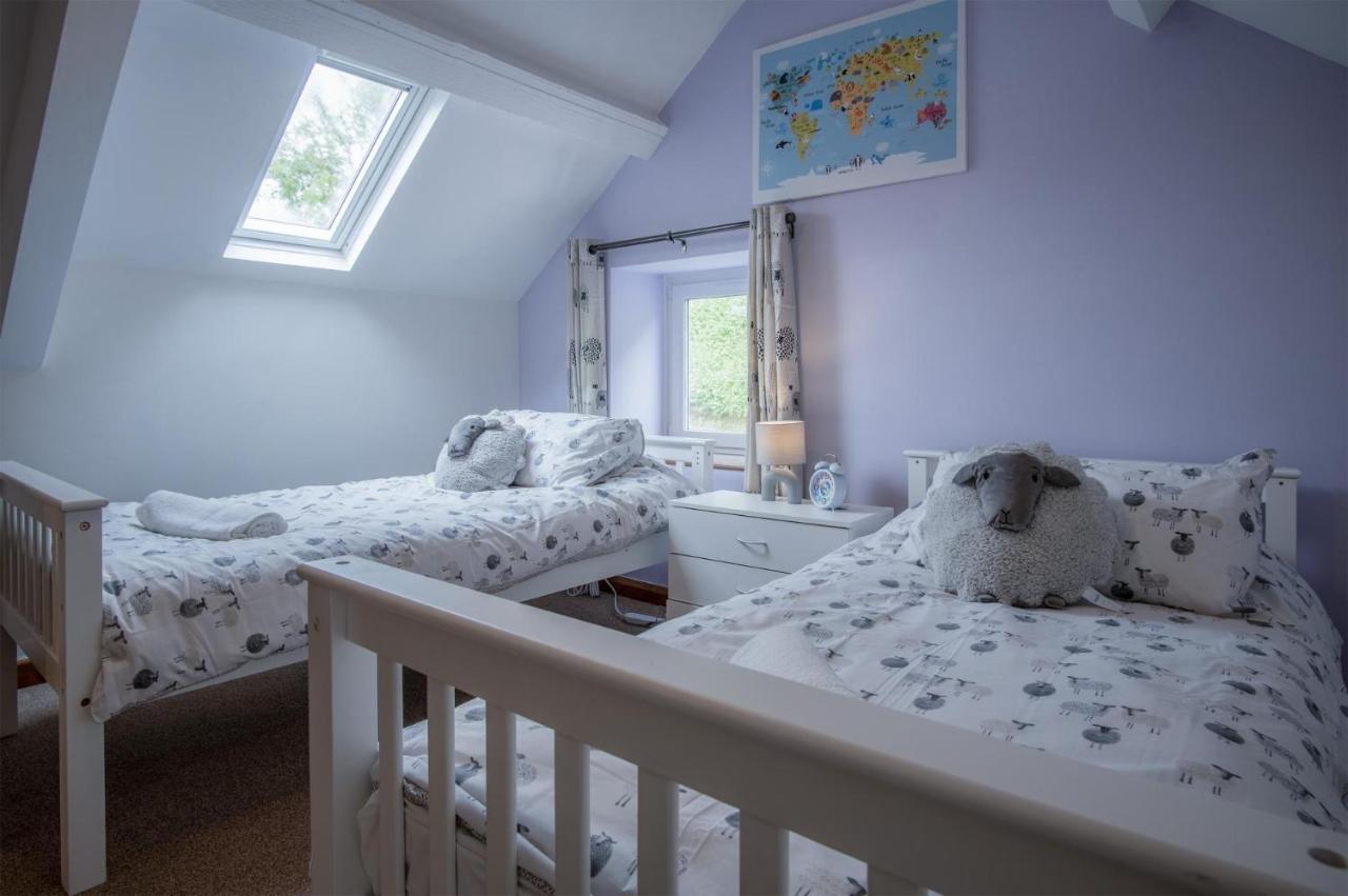 Tucking Mill - 3 Bedroom Holiday Home - Stepaside Stepaside  Exteriör bild