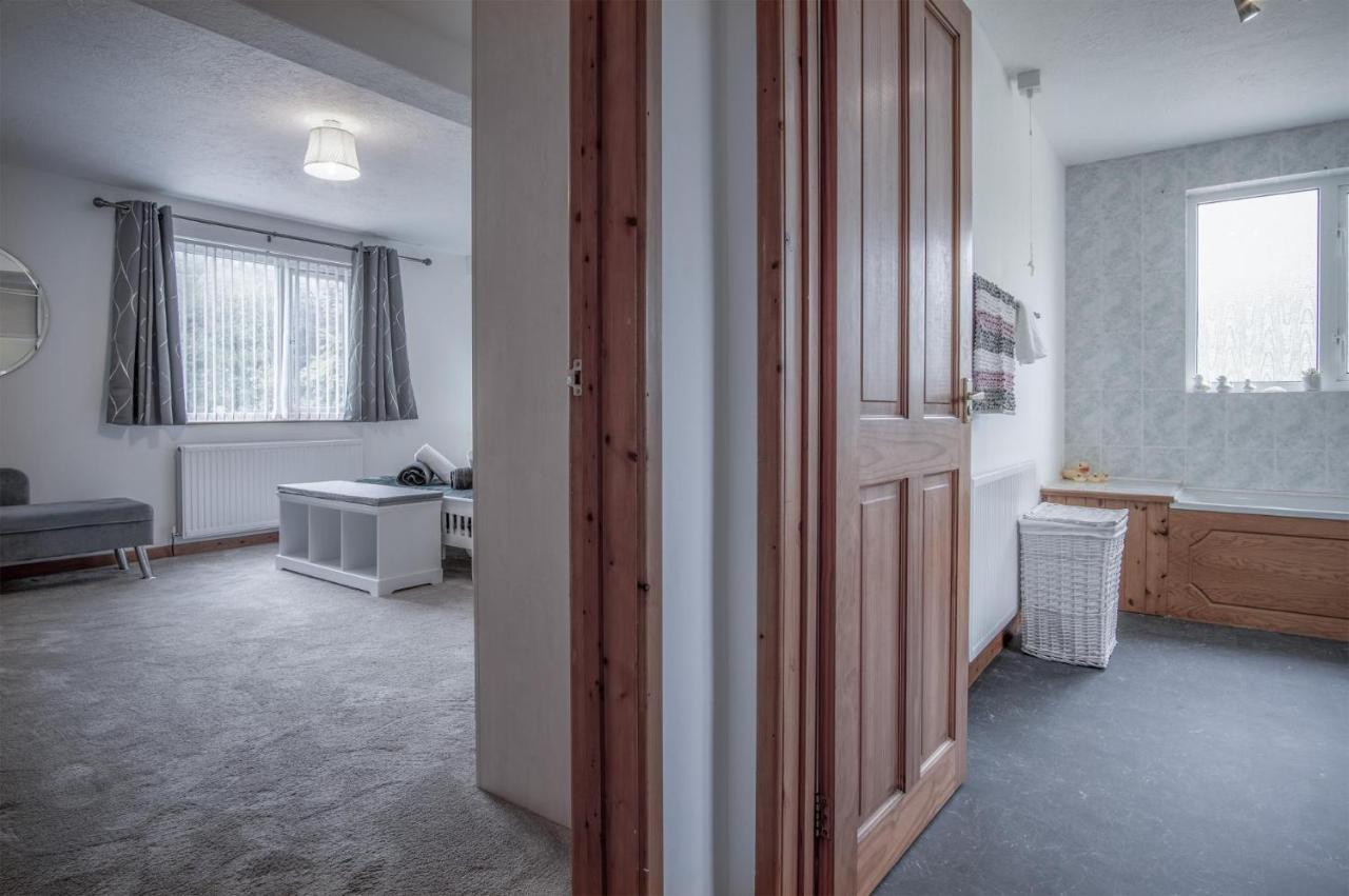 Tucking Mill - 3 Bedroom Holiday Home - Stepaside Stepaside  Exteriör bild