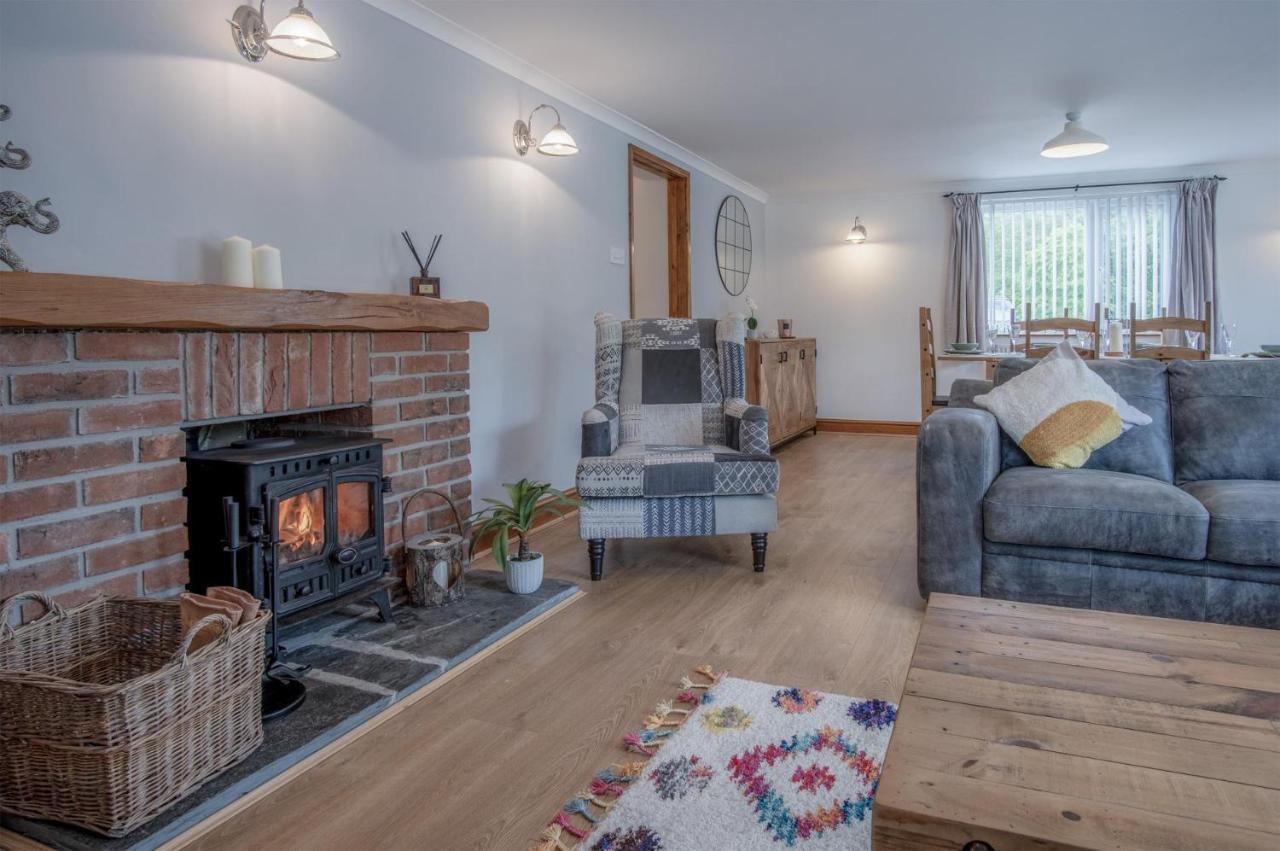 Tucking Mill - 3 Bedroom Holiday Home - Stepaside Stepaside  Exteriör bild